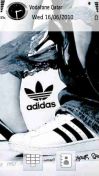   : Adidas